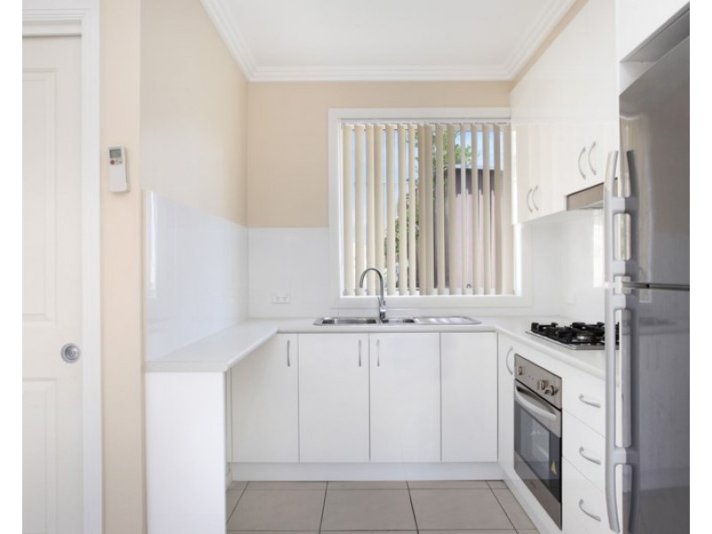 105 St Johns Road, Green Valley NSW 2168