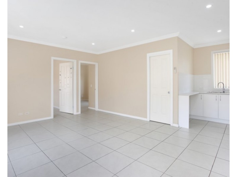 105 St Johns Road, Green Valley NSW 2168