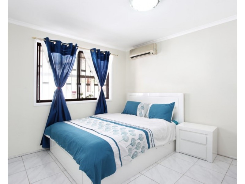 105 St Johns Road, Green Valley NSW 2168