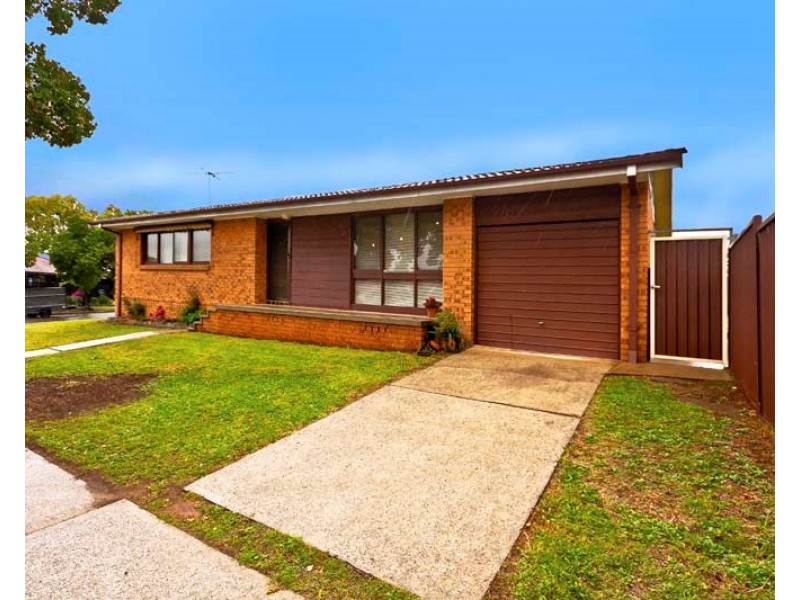 12 Keats Close, Wetherill Park NSW 2164
