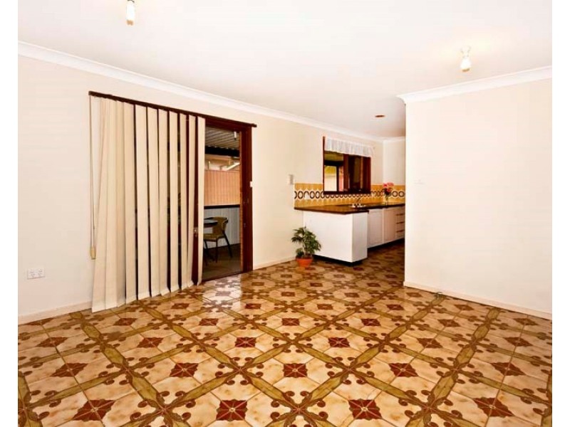 12 Keats Close, Wetherill Park NSW 2164