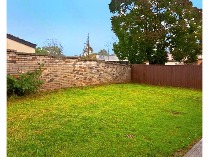 12 Keats Close, Wetherill Park NSW 2164