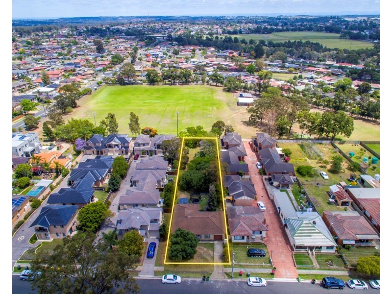 14 Oxford Street, Smithfield NSW 2164