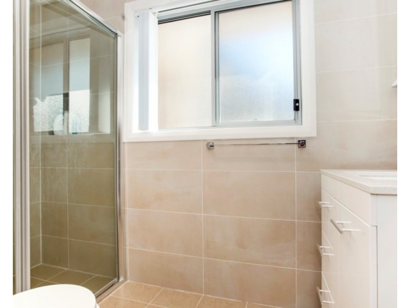 2 Kokoda Place, Bossley Park NSW 2176