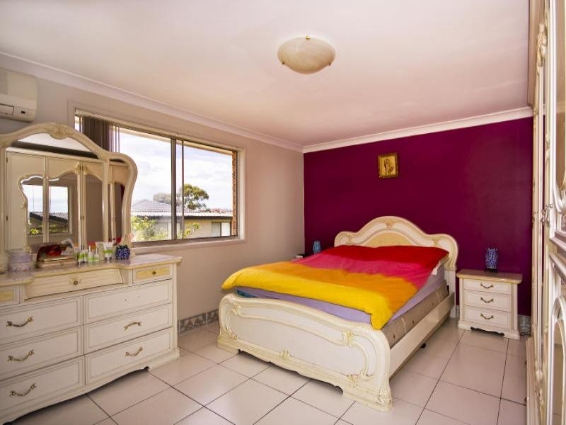5 Rudd Close, Edensor Park NSW 2176