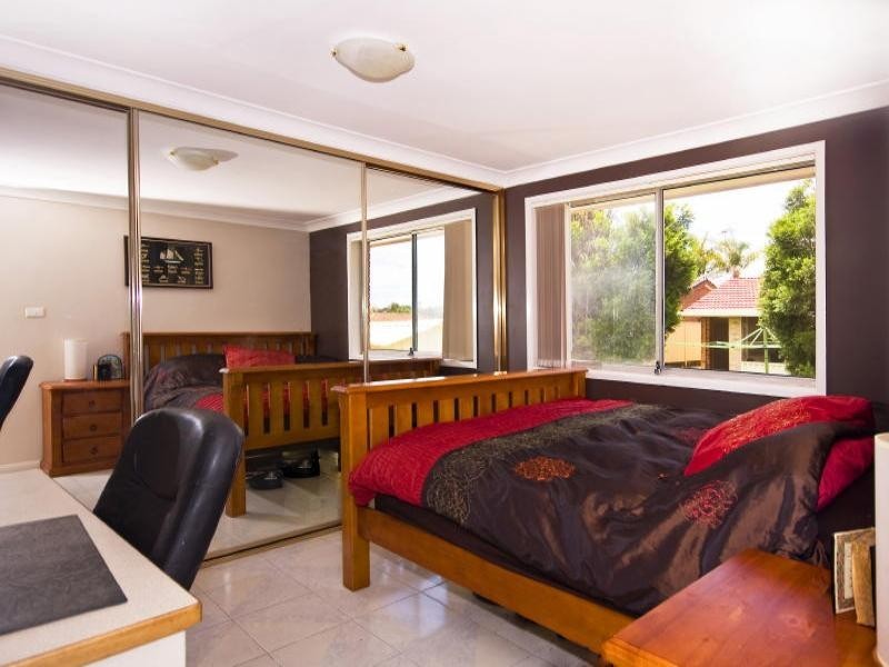 5 Rudd Close, Edensor Park NSW 2176