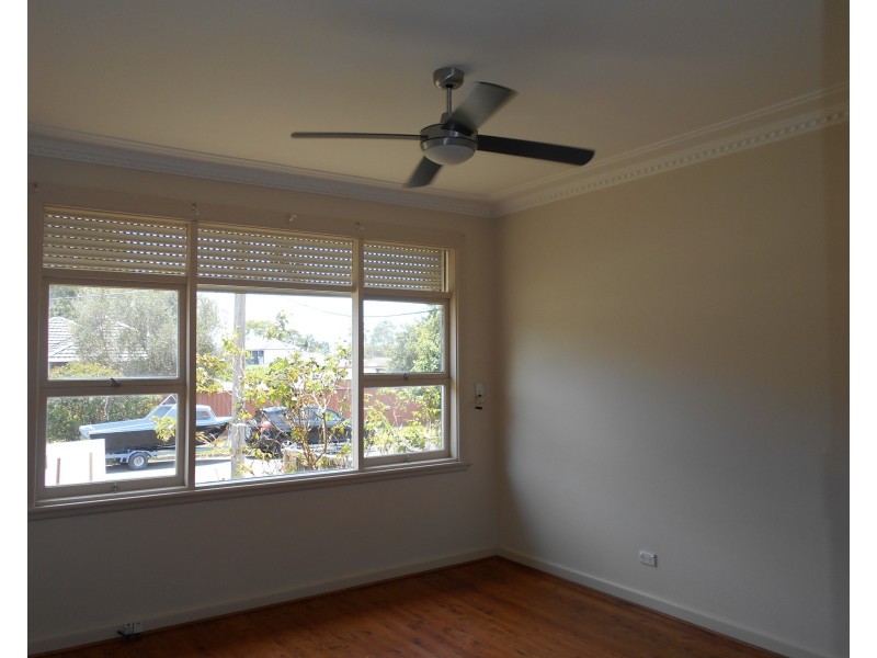 40 Serpentine Street, Merrylands NSW 2160