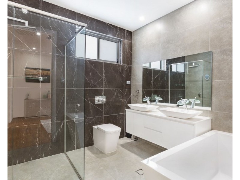 83 Swan Road, Edensor Park NSW 2176