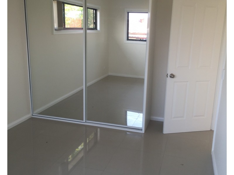 8A Lawford Street, Fairfield West NSW 2165