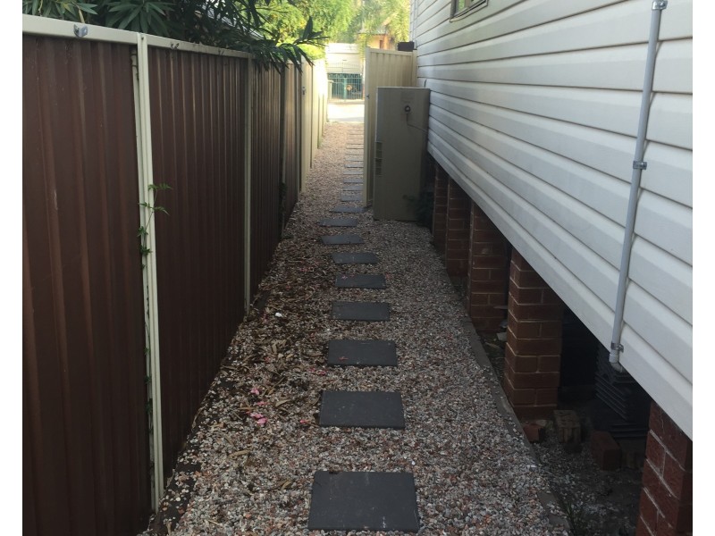 8A Lawford Street, Fairfield West NSW 2165