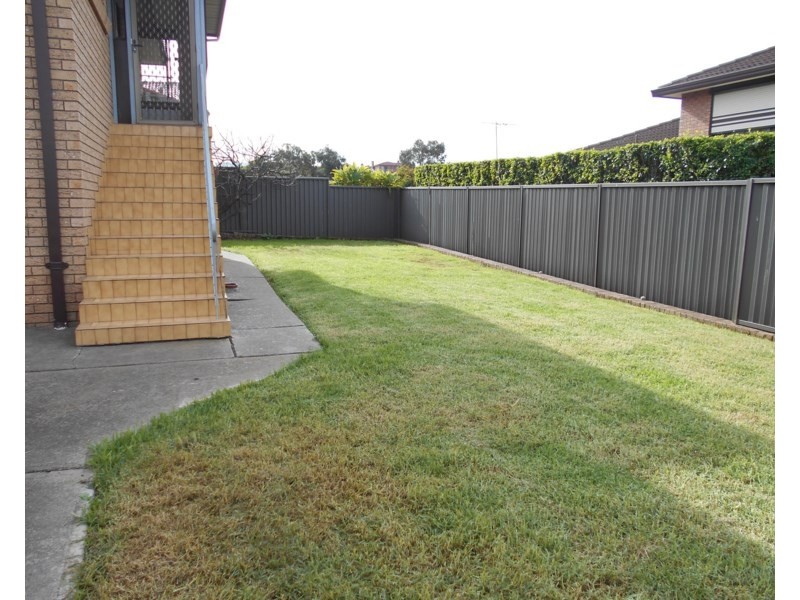 42 Boronia Road, Bossley Park NSW 2176