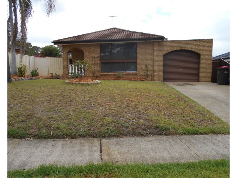 35 Alamein Road, Bossley Park NSW 2176