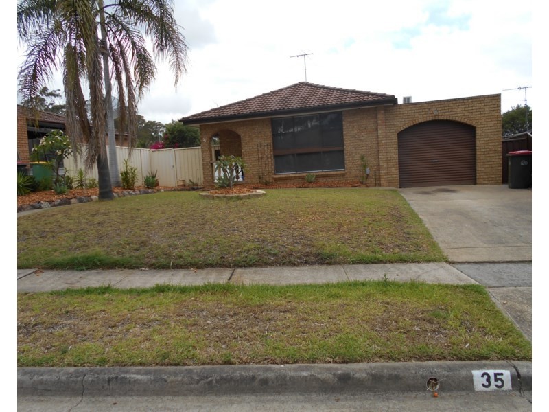 35 Alamein Road, Bossley Park NSW 2176