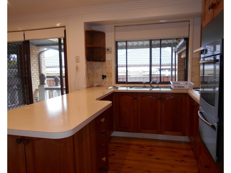 35 Alamein Road, Bossley Park NSW 2176