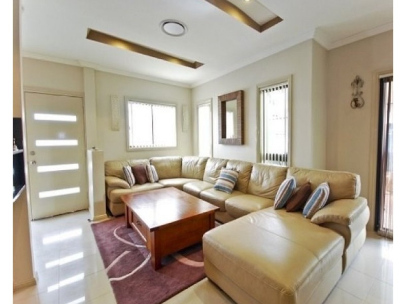 1/45 Stanbrook Street, Fairfield Heights NSW 2165