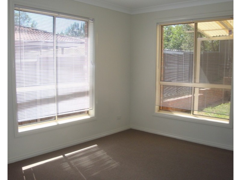 46a Sartor Crescent, Bossley Park NSW 2176