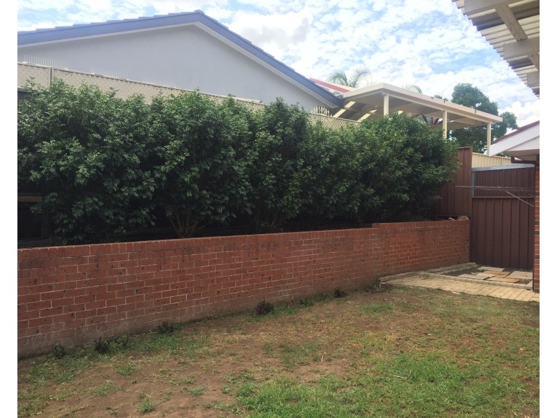 46a Sartor Crescent, Bossley Park NSW 2176