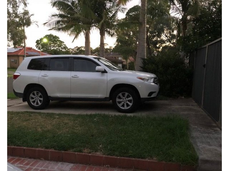 33a Corio Road, Prairiewood NSW 2176