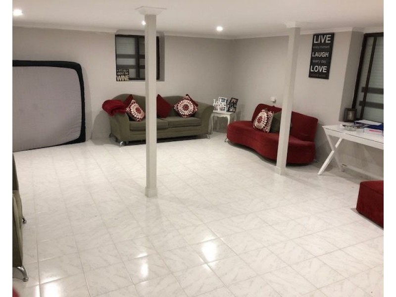 33a Corio Road, Prairiewood NSW 2176