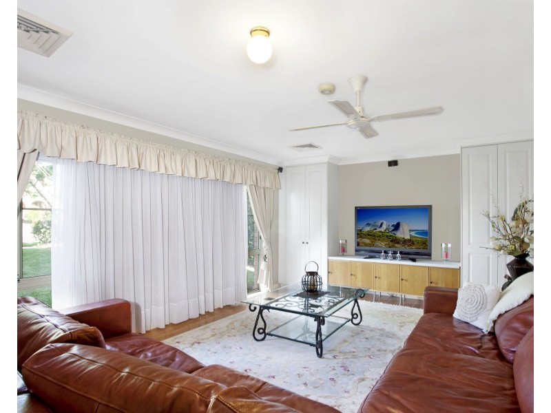 12 Candlewood Street, Bossley Park NSW 2176