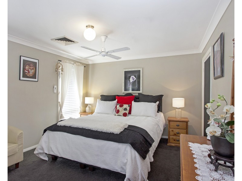 12 Candlewood Street, Bossley Park NSW 2176