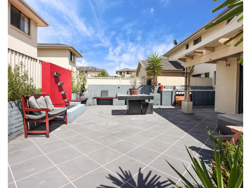 88 Quarry Road, Bossley Park NSW 2176