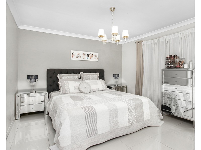 4 Hair Close, Greenfield Park NSW 2176