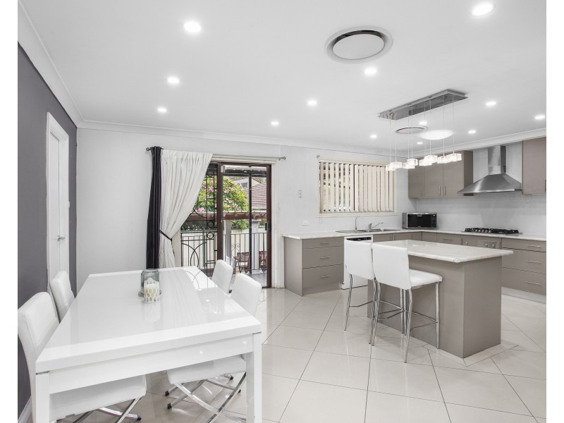 4 Hair Close, Greenfield Park NSW 2176