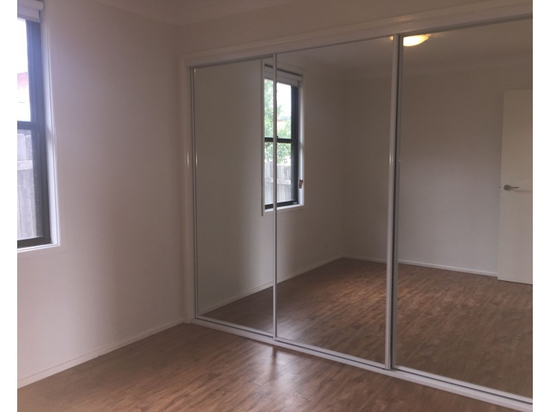 6a Cahill Street, Smithfield NSW 2164