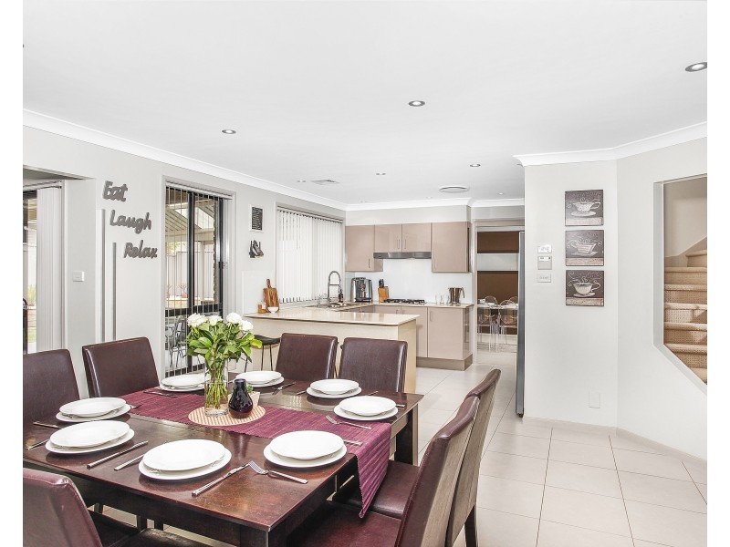 6 Hannan Place, Prairiewood NSW 2176