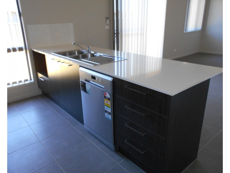 76 Nicholson Parade, Spring Farm NSW 2570