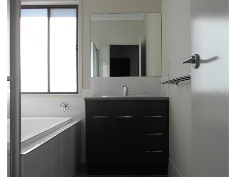 76 Nicholson Parade, Spring Farm NSW 2570