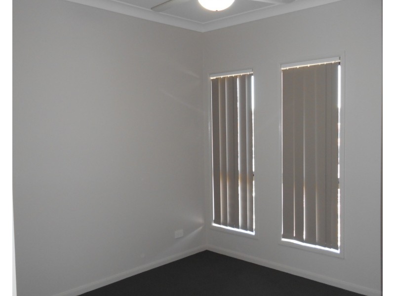 76 Nicholson Parade, Spring Farm NSW 2570