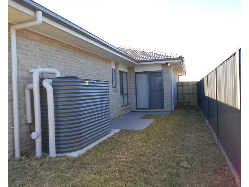 76 Nicholson Parade, Spring Farm NSW 2570