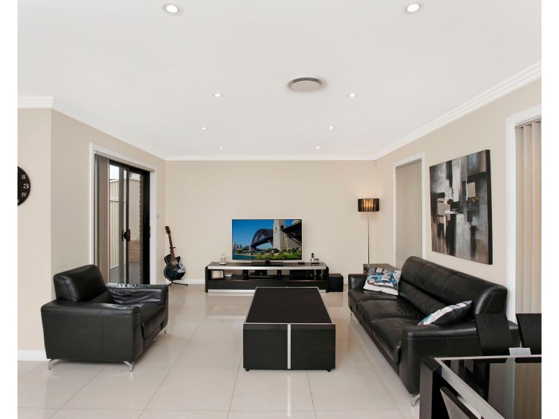 Fairfield West NSW 2165