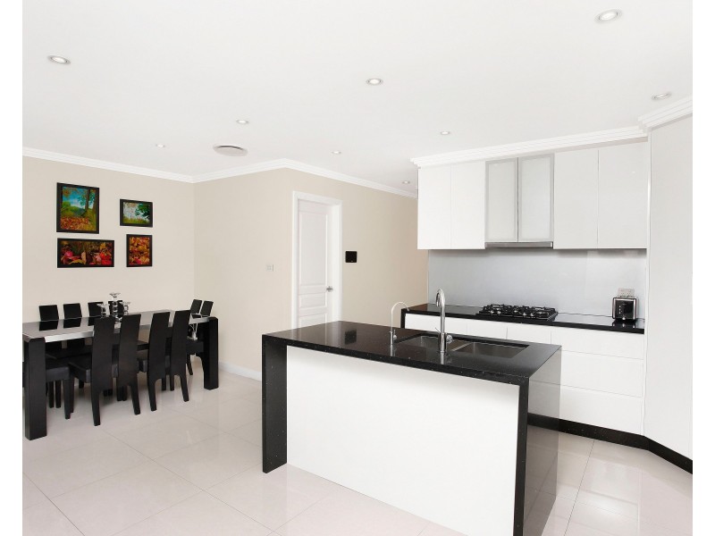 Fairfield West NSW 2165