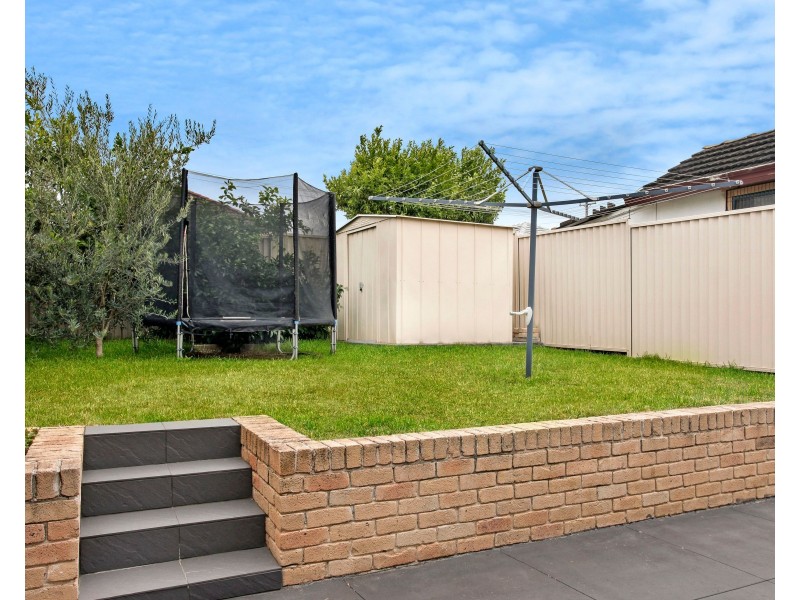 Fairfield West NSW 2165