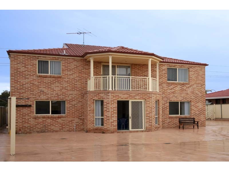 145 Humphries Road, St Johns Park NSW 2176