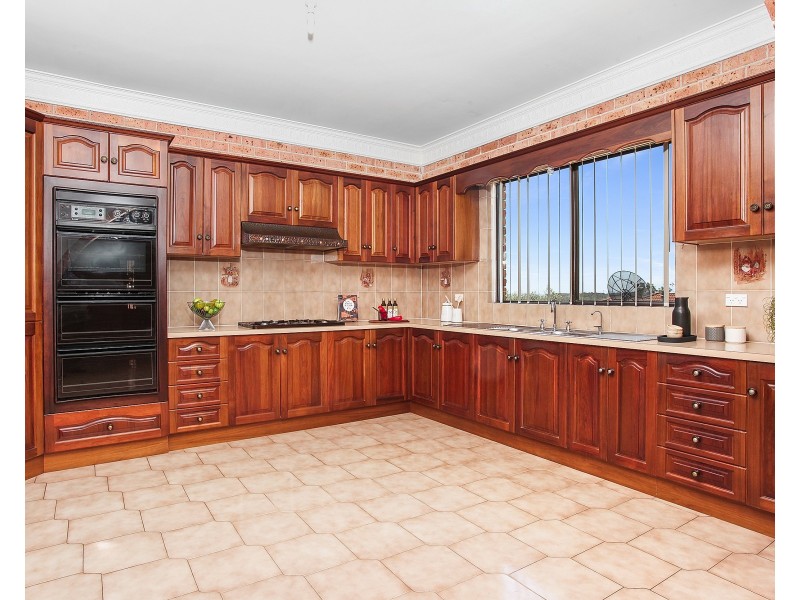 28 Zadro Avenue, Bossley Park NSW 2176
