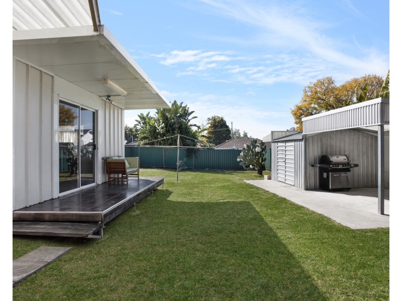 4 Smiths Avenue, Cabramatta NSW 2166