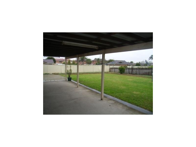 Greenfield Park NSW 2176