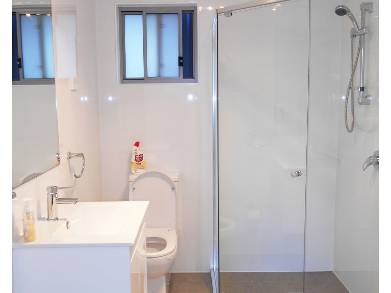 4A Glen Elgin Crescent, Edensor Park NSW 2176