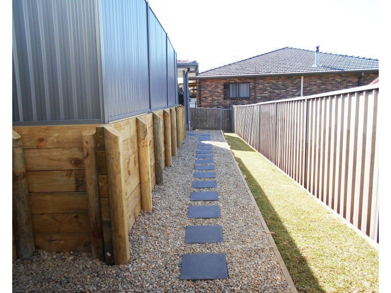 4A Glen Elgin Crescent, Edensor Park NSW 2176