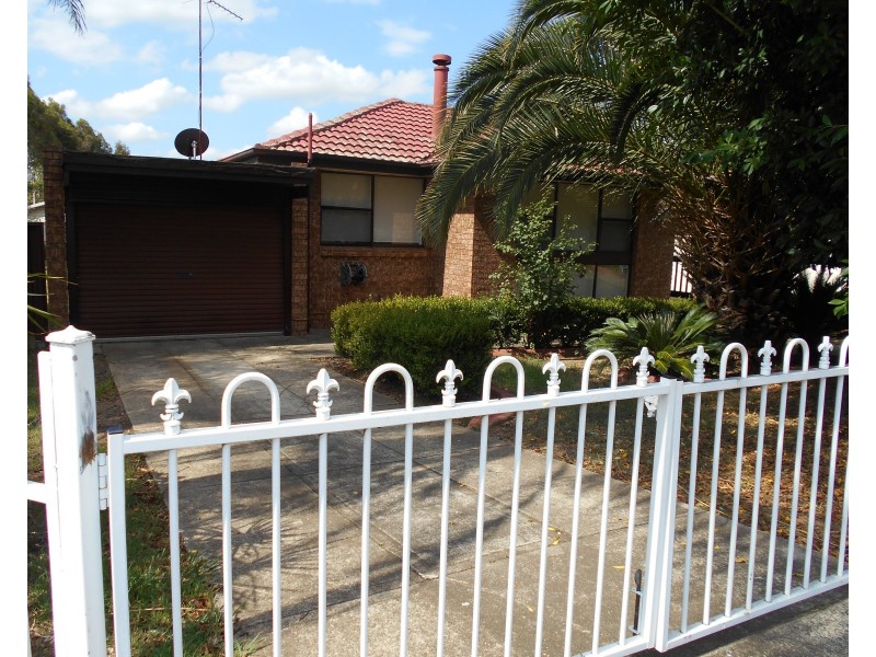 170 Bossley Road, Bossley Park NSW 2176