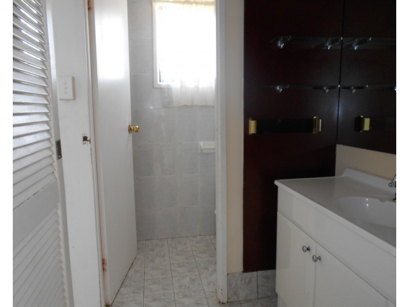 170 Bossley Road, Bossley Park NSW 2176