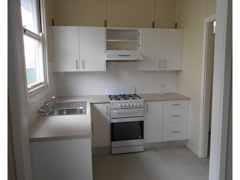 7 Nyora Avenue, Smithfield NSW 2164