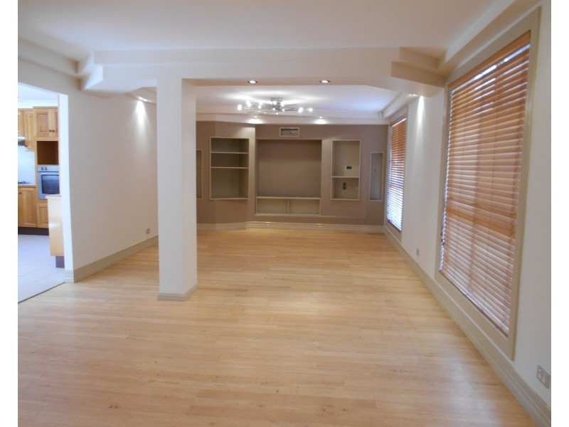 40 Restwell Road, Bossley Park NSW 2176