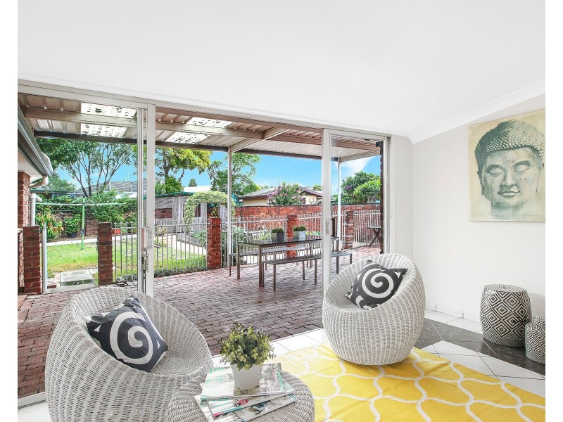 3 Robbins Street, Fairfield West NSW 2165