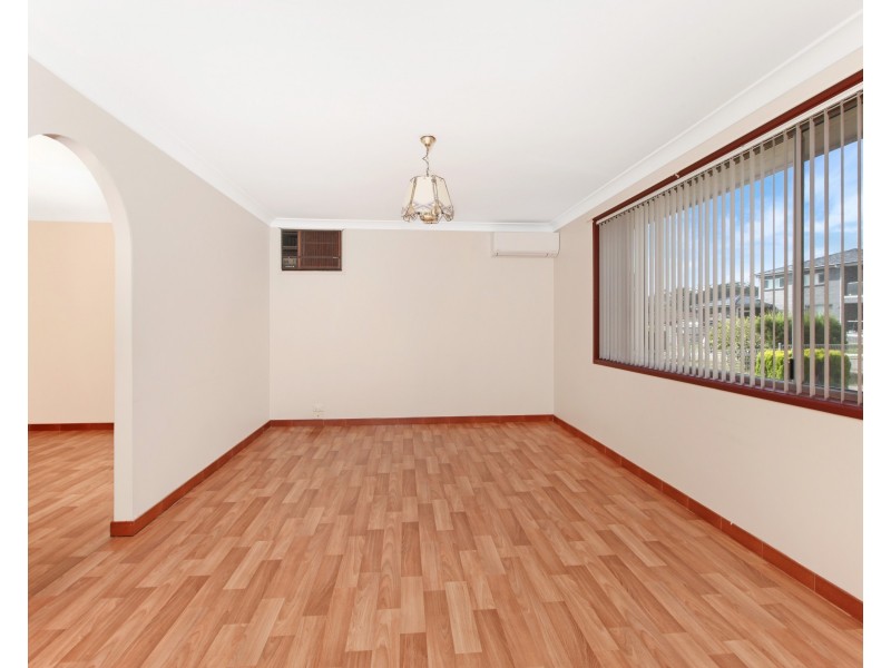 8 Pueblo Street, Greenfield Park NSW 2176