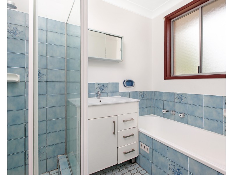 8 Pueblo Street, Greenfield Park NSW 2176